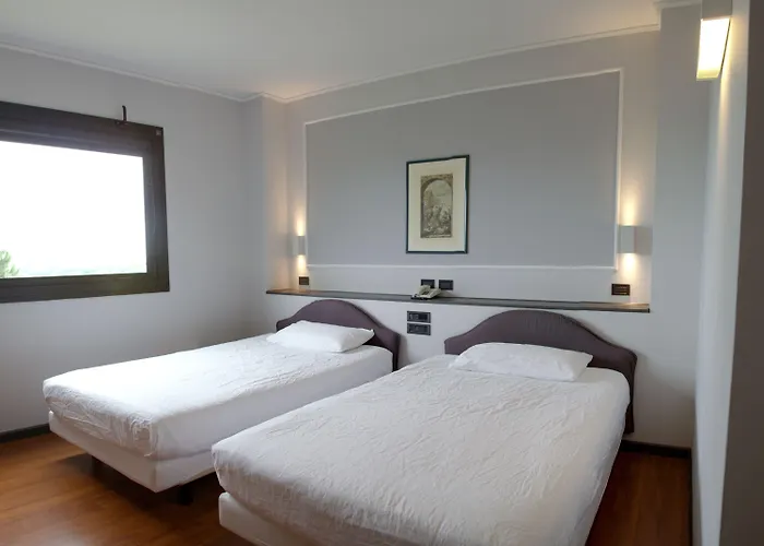 Mamiani & Relaxing Hotel