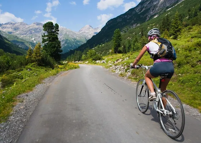 Mamiani & Relaxing Szálloda 4*