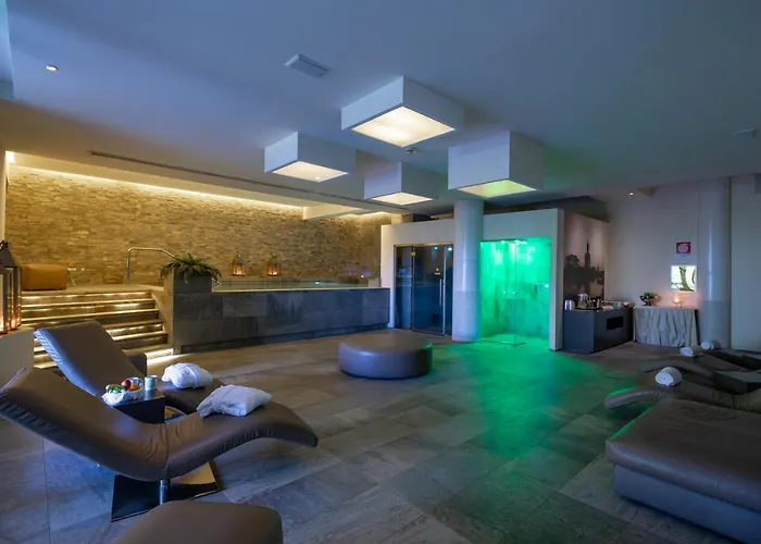 Mamiani & Relaxing 4*